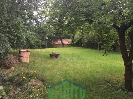 1ac1bf9c-b4c4-4539-aede-05f330d413f7 | Prodej - pozemek pro bydlení, 779 m²