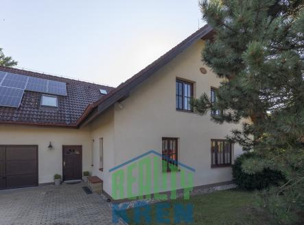 7P2A4157 | Prodej - dům/vila, 251 m²