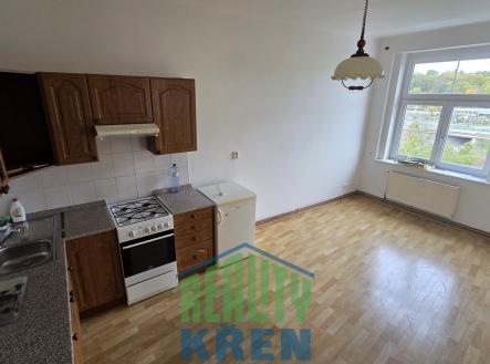 20251024_140929_resized | Pronájem bytu, 2+1, 79 m²