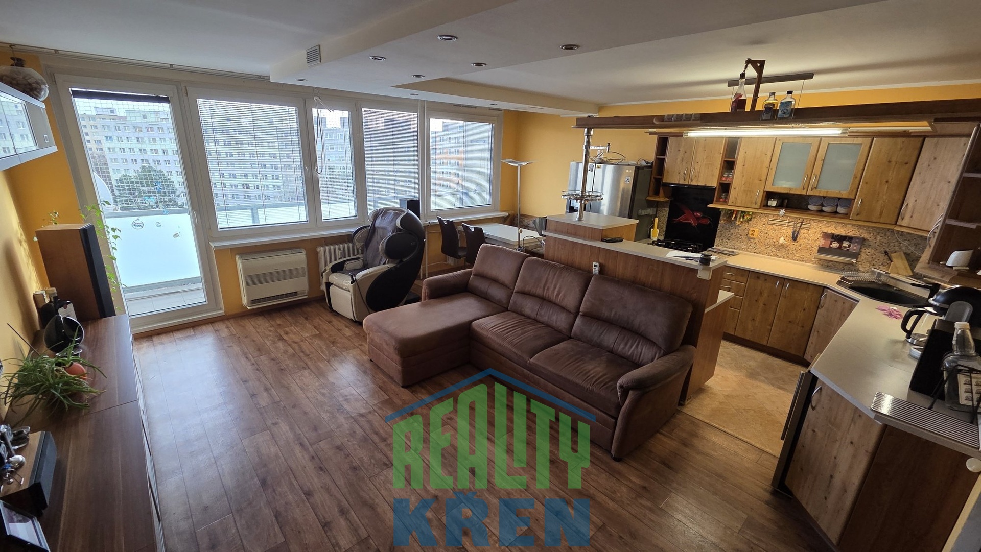 20260102_124446_resized