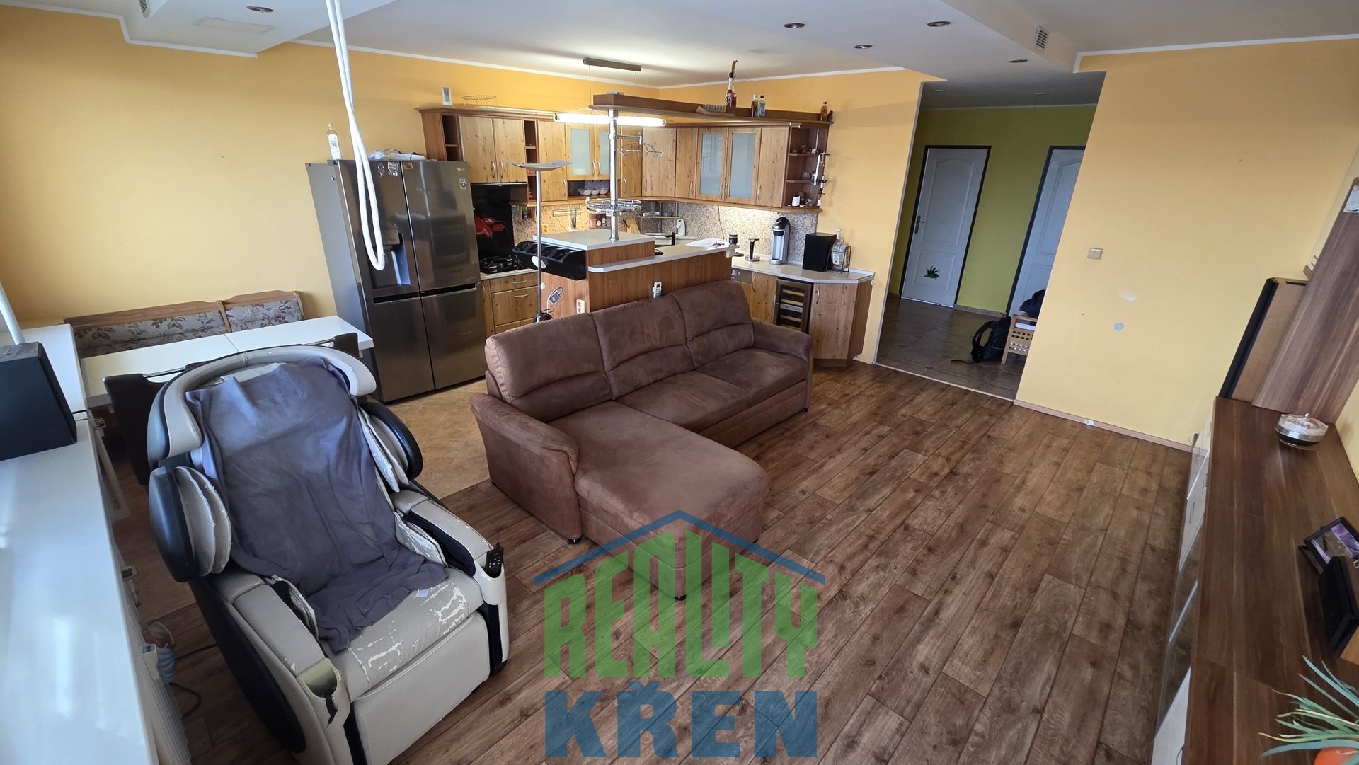 20260102_124425_resized