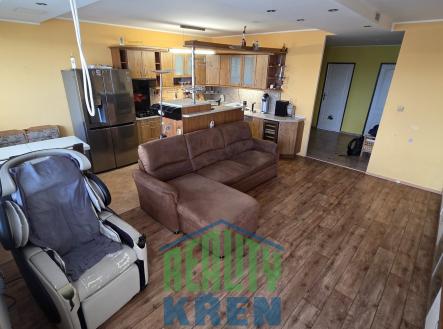 20260102_124425_resized | Pronájem bytu, 4+kk, 95 m²