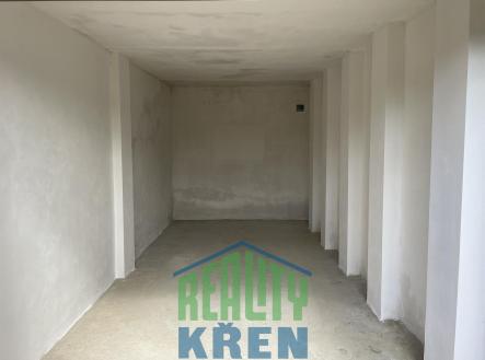 IMG_7705.jpg | Pronájem - malý objekt/garáž