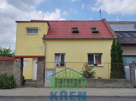 pohled z ulice | Prodej - dům/vila, 86 m²