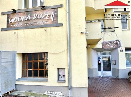 Neveřejné (4) | Pronájem - restaurace, 330 m²