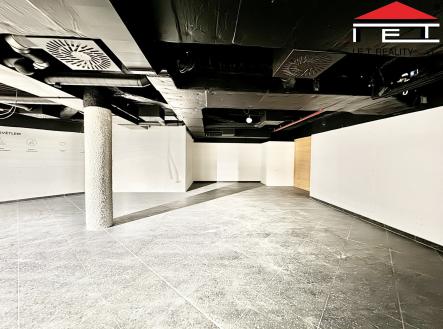 Pronájem - obchodní prostor, 125 m²