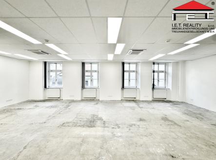Pronájem - kanceláře, 146 m²