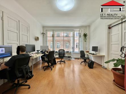 Pronájem - kanceláře, 47 m²