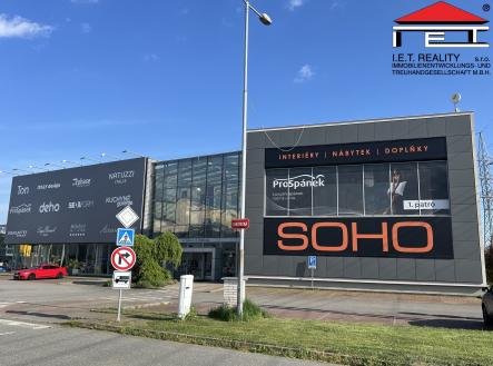 IMG_5731 | Pronájem - obchodní prostor, 303 m²