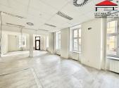 Pronájem - obchodní prostor, 105 m²