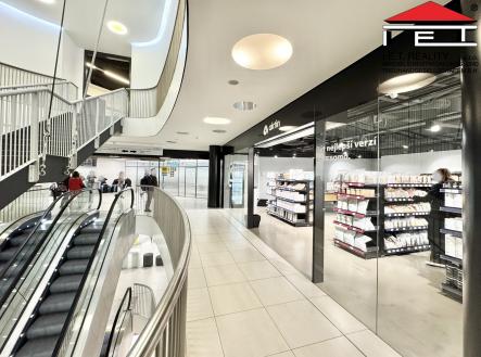 3 | Pronájem - obchodní prostor, 111 m²