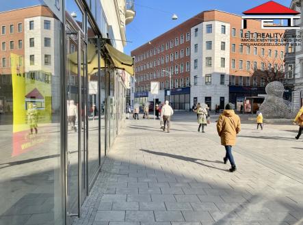 10 | Pronájem - obchodní prostor, 91 m²