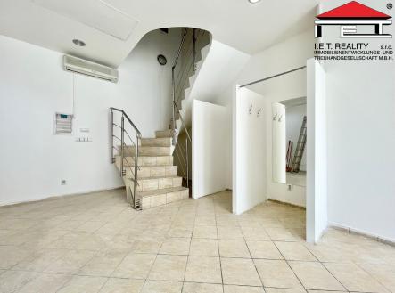 3 | Pronájem - obchodní prostor, 91 m²
