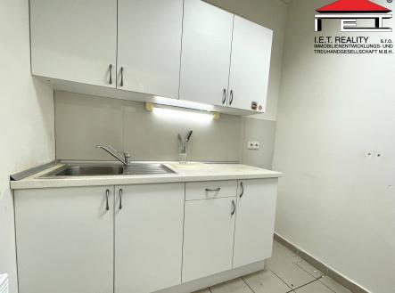 IMG_6255 | Pronájem - obchodní prostor, 85 m²