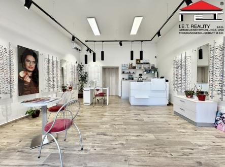 3 | Prodej - obchodní prostor, 62 m²