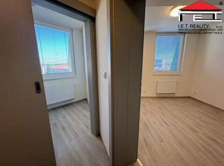 4 | Pronájem bytu, 2+1, 37 m²