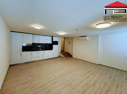 1 teplý kore | Pronájem - hotel, 65 m²