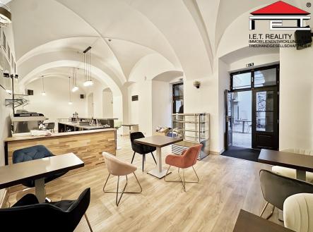 IMG_8406 | Pronájem - restaurace, 211 m²