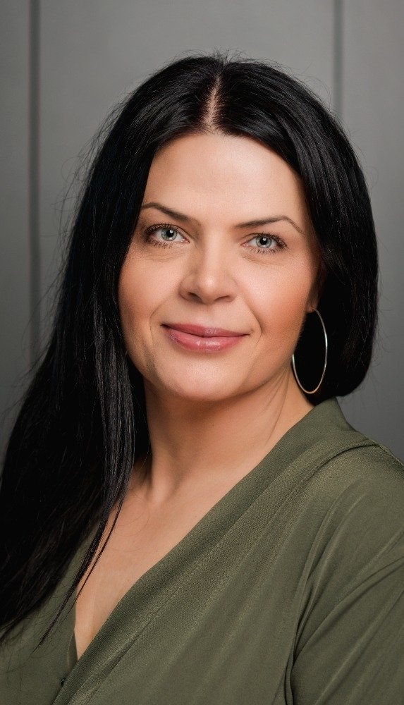 Andrea Čočkrlová - asistentka společnosti