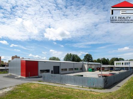 Pronájem - komerční objekt, sklad, 1 671 m² obrázek