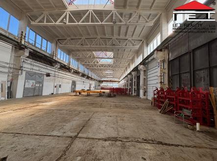 IMG_6275 | Pronájem - komerční objekt, sklad, 1 900 m²