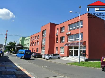 DSC_9762 | Pronájem - komerční objekt, sklad, 482 m²