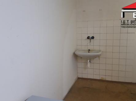 20230321_140012 | Pronájem - komerční objekt, sklad, 26 m²