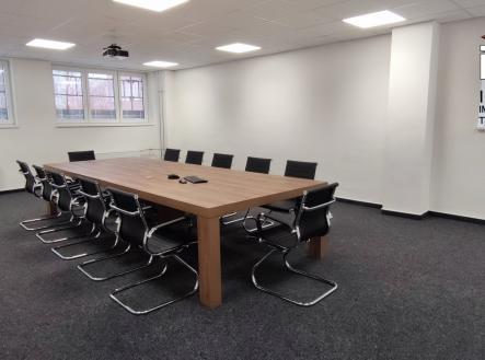 1676037284893 | Pronájem - komerční objekt, výroba, 225 m²