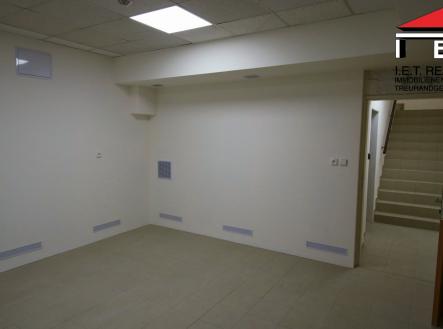 005-Sklad-Pracak-4 | Pronájem - komerční objekt, sklad, 160 m²