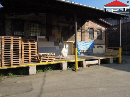 DSCN5684 | Pronájem - komerční objekt, sklad, 276 m²