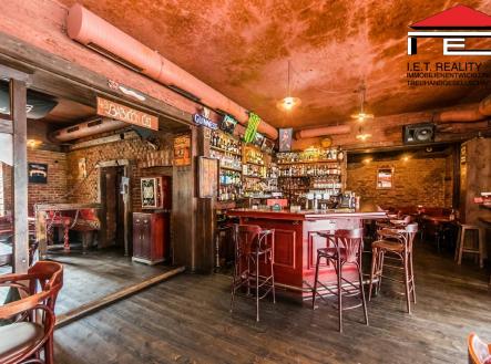 CE78E700-42FB-4CD0-9BFC-6BA67D215132 | Pronájem - restaurace, 100 m²