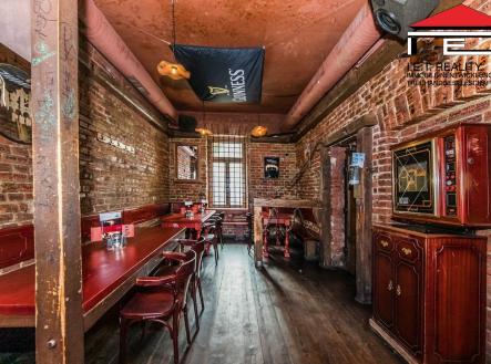 4DB8DA5A-5E4D-48E2-A65C-E3D1C84AD583 | Pronájem - restaurace, 100 m²