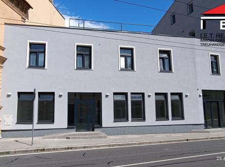 IMG_20250625_104247 | Pronájem - obchodní prostor, 94 m²