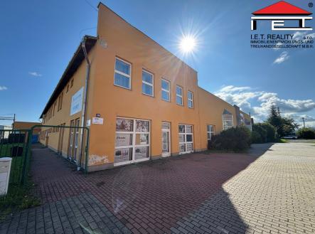 IMG_0751 | Pronájem - komerční objekt, sklad, 65 m²