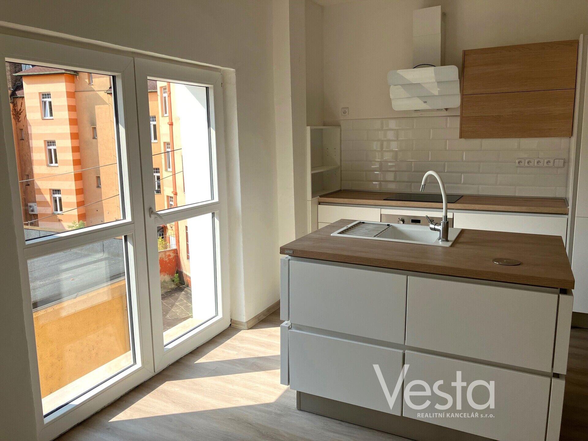 Krásný byt 2+kk v centru Děčína I