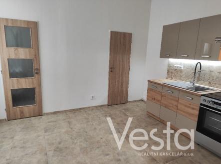 Pronájem bytu, 2+1, 80 m²