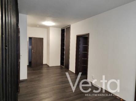 Pronájem bytu, 2+kk, 70 m²