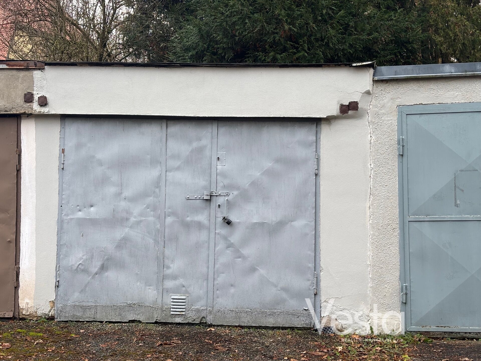 Garáž k pronájmu v Lužické ulici