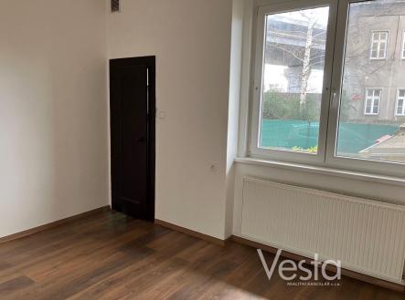 Pronájem bytu, 1+1, 60 m²