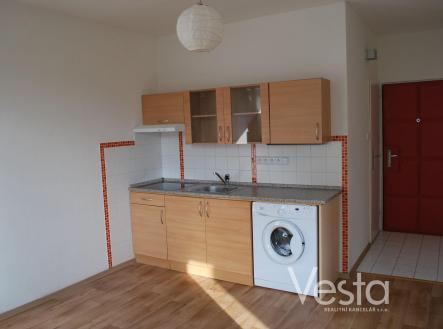 Pronájem bytu, 1+1, 38 m²