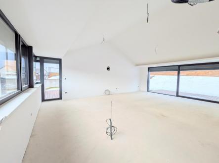 PXL_20251127_125552682.MP~2.jpg | Prodej - dům/vila, 210 m²