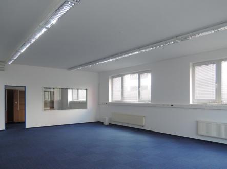 Pronájem - kanceláře, 99 m²