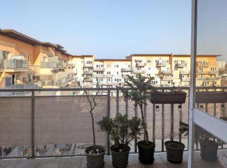 PXL_20260311_144834484.MP.jpg | Prodej bytu, 2+kk, 67 m²