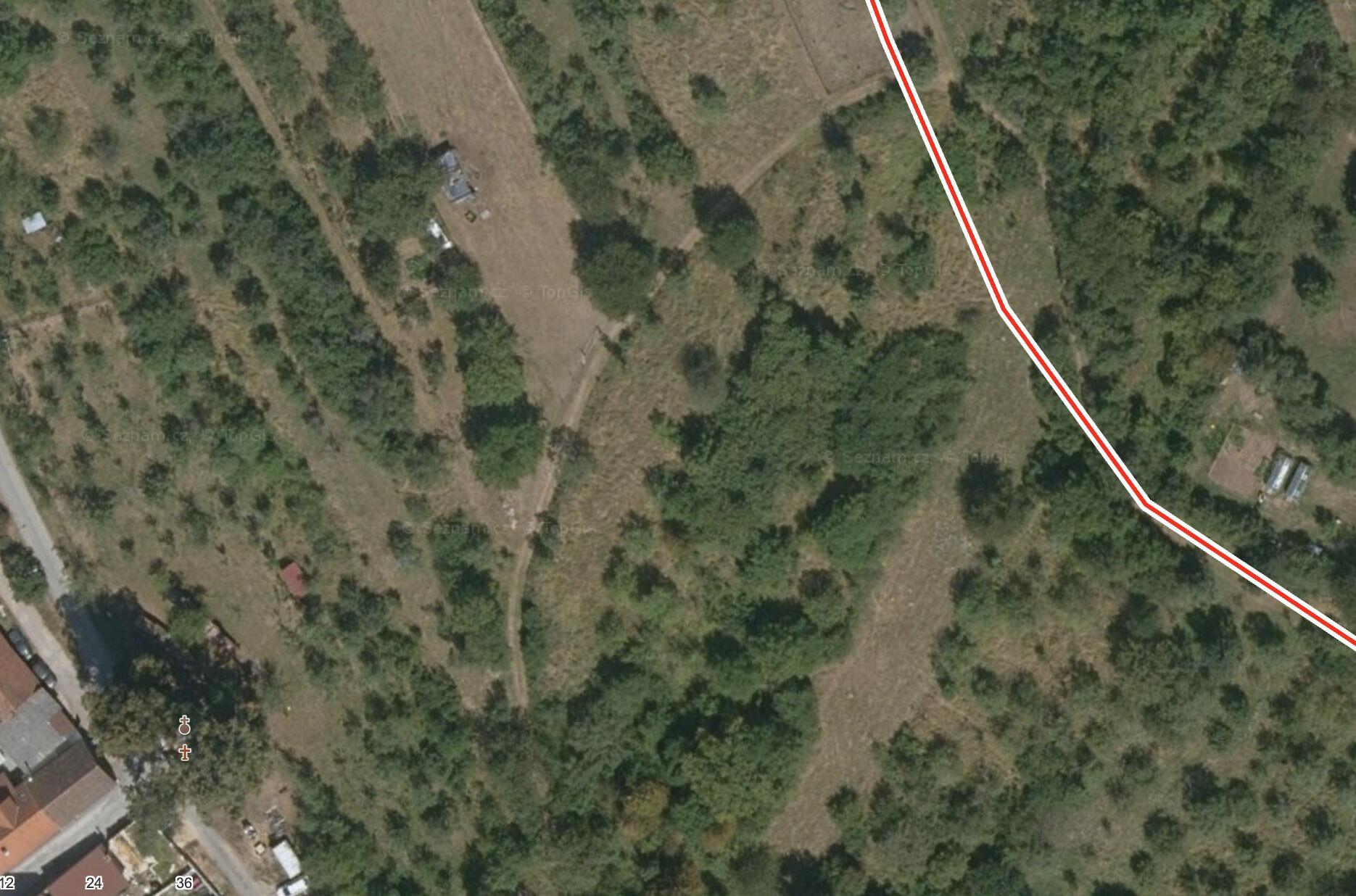 Prodej zahrady 887m²