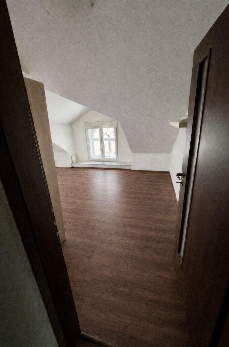 Pronájem podkrovního bytu 2+kk v Bučovicích, ul.Ždánská
