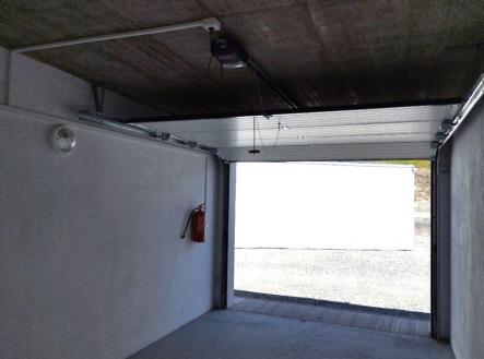 Pronájem - malý objekt/garáž