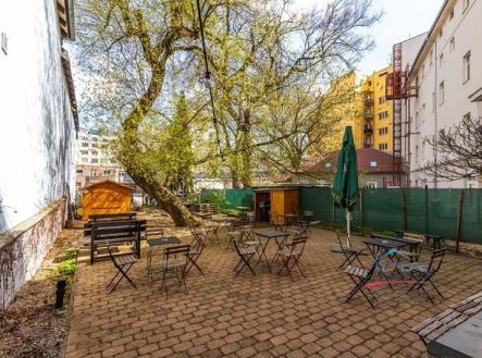 brno-12.jpg | Prodej - nájemní dům, 561 m²