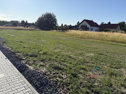 photo-30.06.2025-18-24-57.jpg | Prodej - pozemek pro bydlení, 972 m²