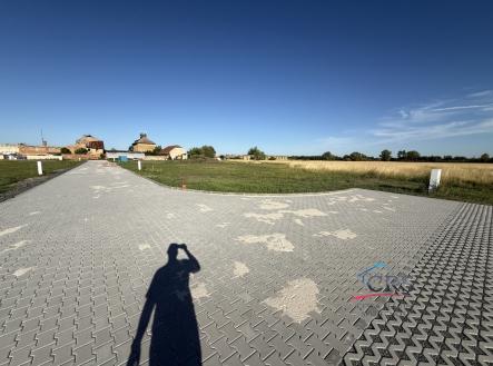 photo-30.06.2025-18-25-55.jpg | Prodej - pozemek pro bydlení, 927 m²