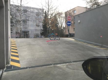 img-8170.jpg | Pronájem - malý objekt/garáž